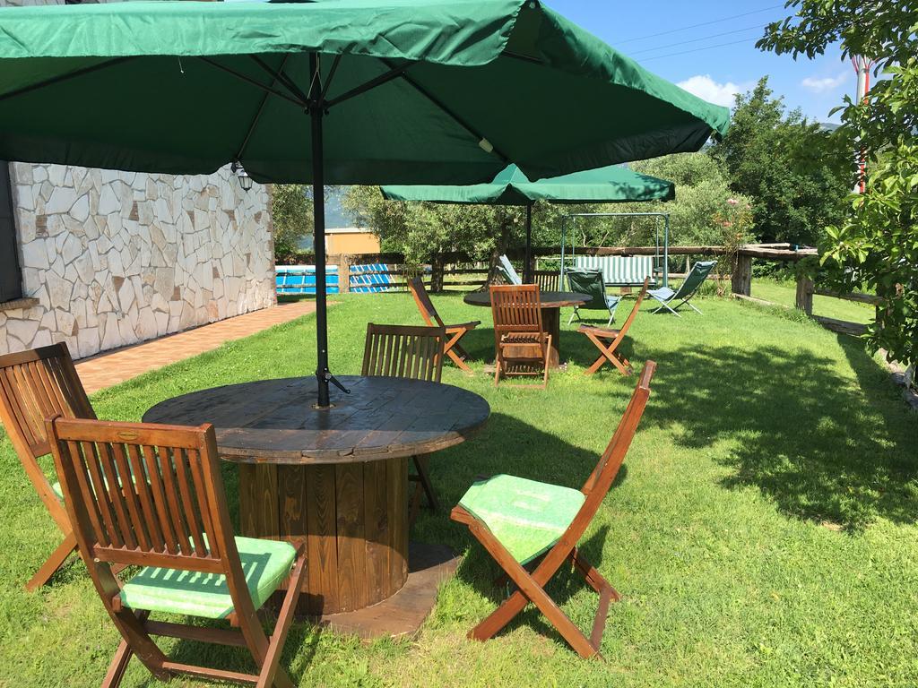 Bed and Breakfast Chalet Dei Parchi Saracinesco Экстерьер фото